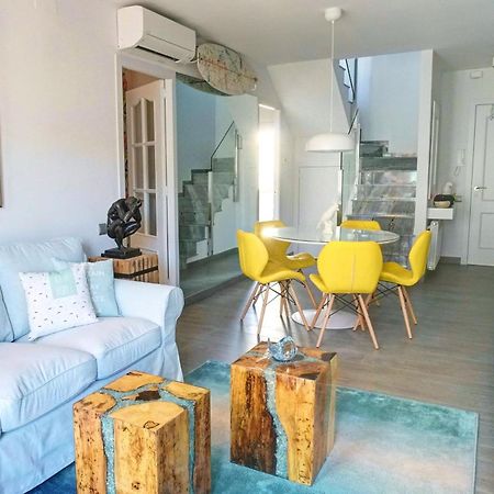 Beachstyle Penthouse By Hello Homes Сиджес Экстерьер фото